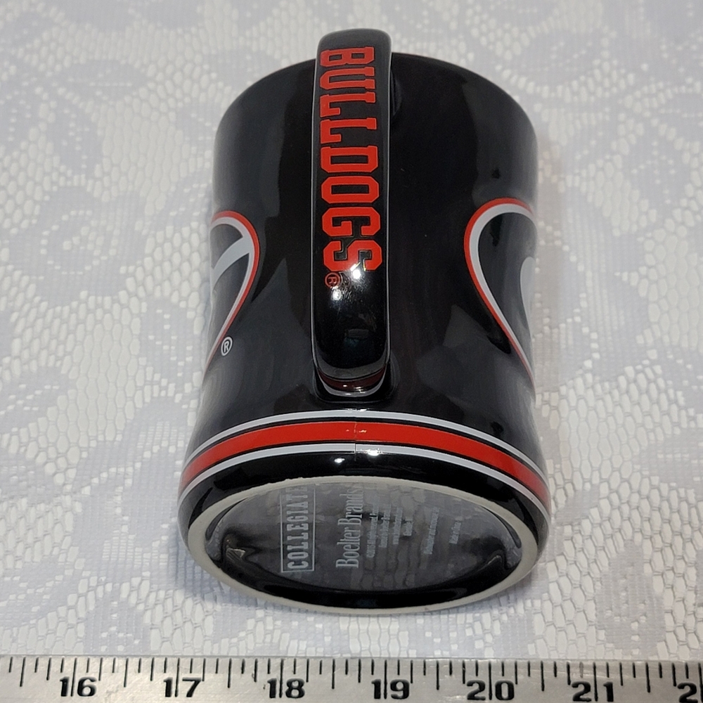 NCAA Georgia Bulldogs Black Red Embossed Cup 14oz Relief Coffee Mug Collectible - Picture 11 of 17